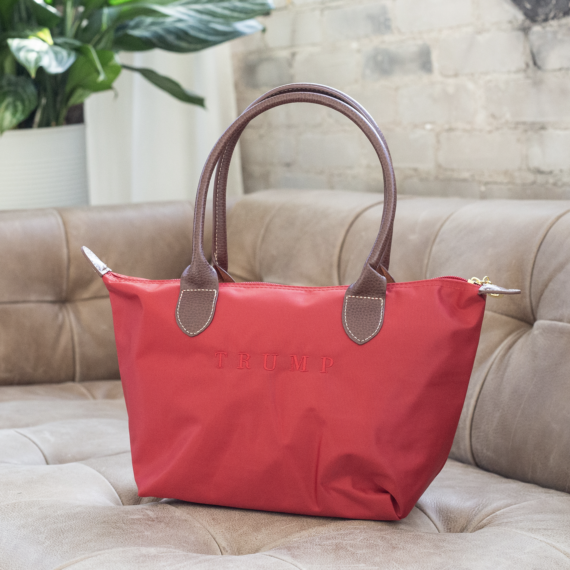 trump nylon tote red